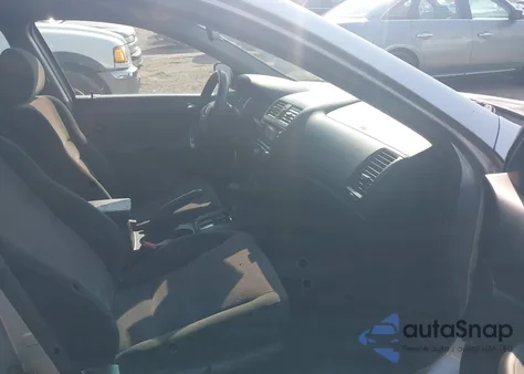 2005 Honda Accord 2.4 Lx from USA, damaged, VIN 1HGCM56455A053983